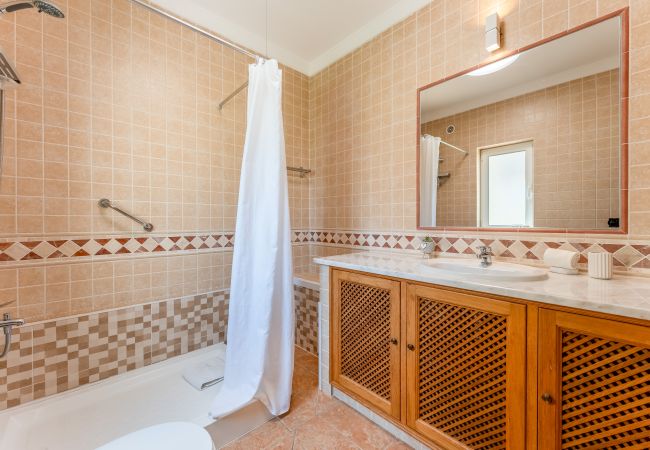 Villa en Albufeira - Villa Castelo | 4 Habitaciones | Playa do Castelo | Galé Villa en Albufeira - Villa Castelo | 4 Habitaciones | Playa do Castelo | Galé