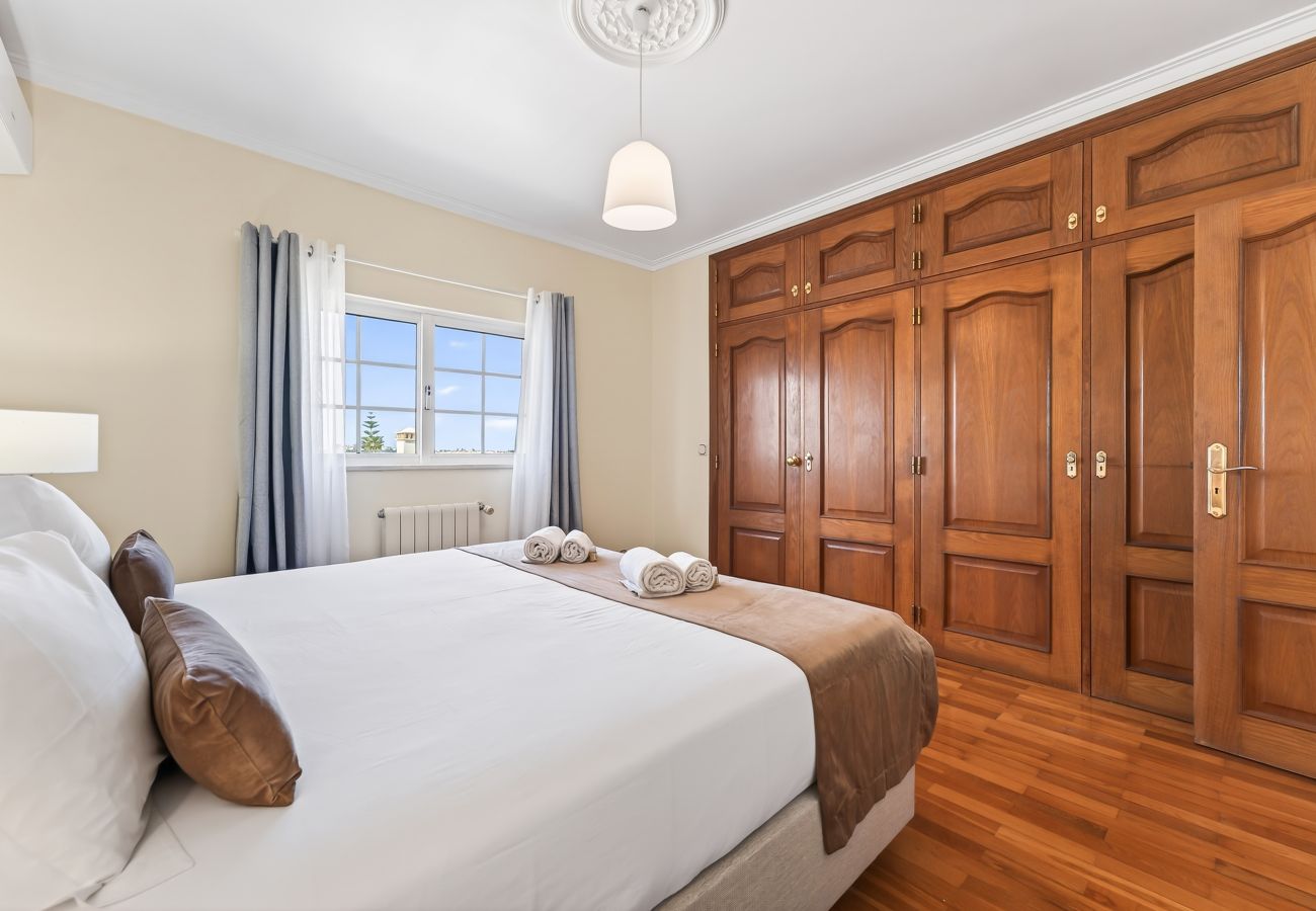 Villa en Albufeira - Villa Girassol | 5 Dormitorios | Central | Albufeira