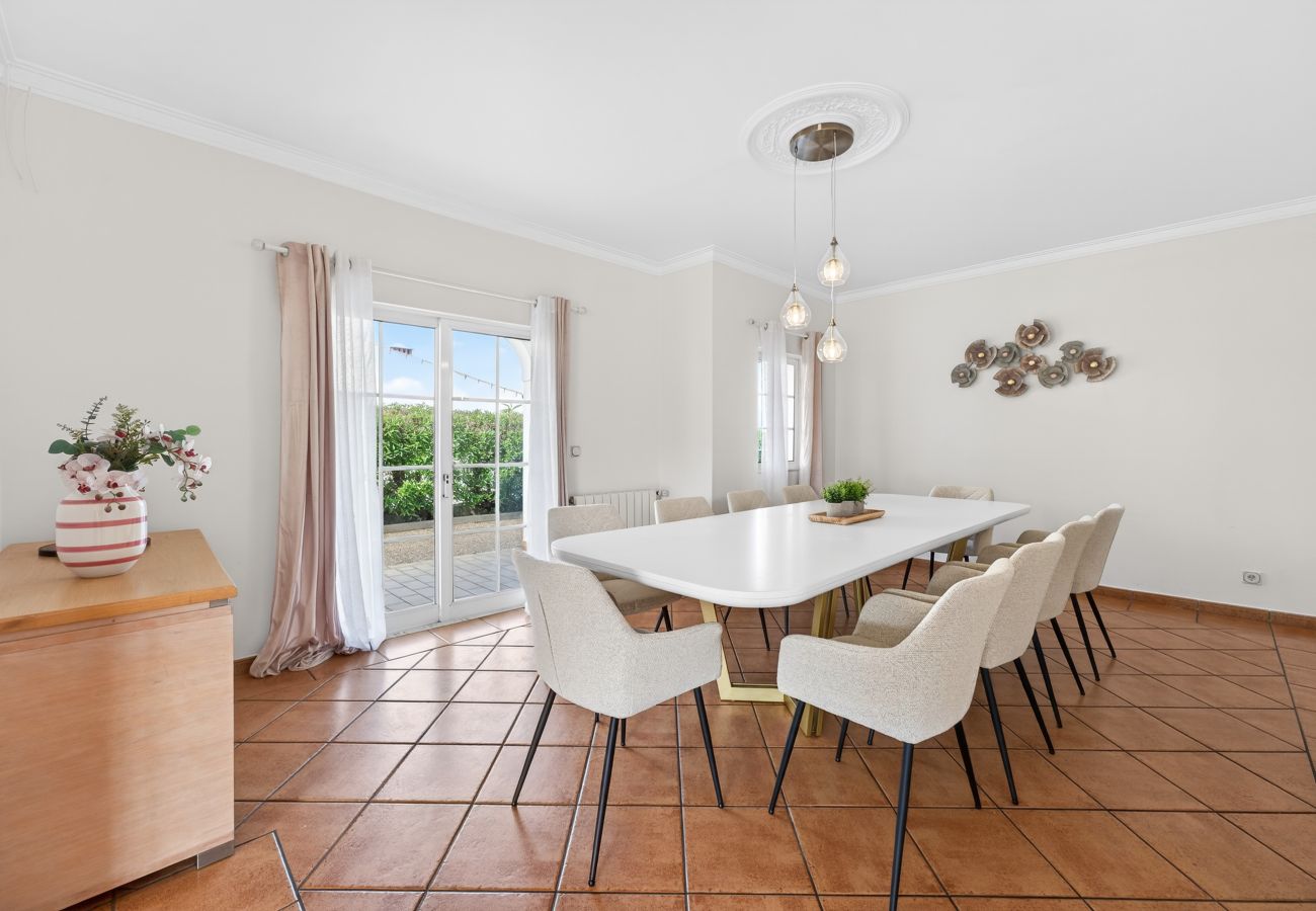 Villa en Albufeira - Villa Girassol | 5 Dormitorios | Central | Albufeira