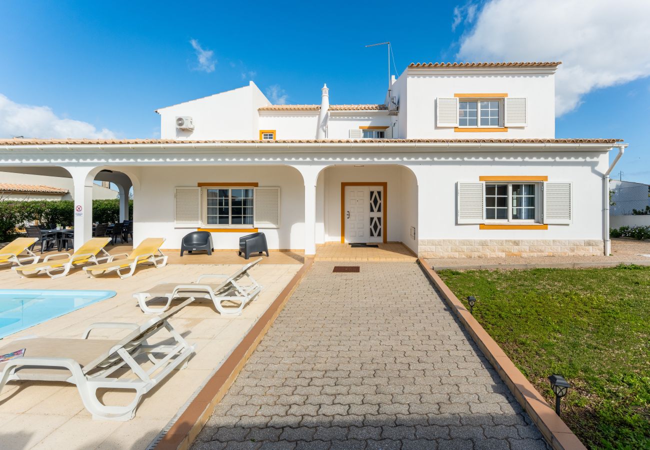 Villa en Albufeira - Villa Girassol | 5 Dormitorios | Central | Albufeira