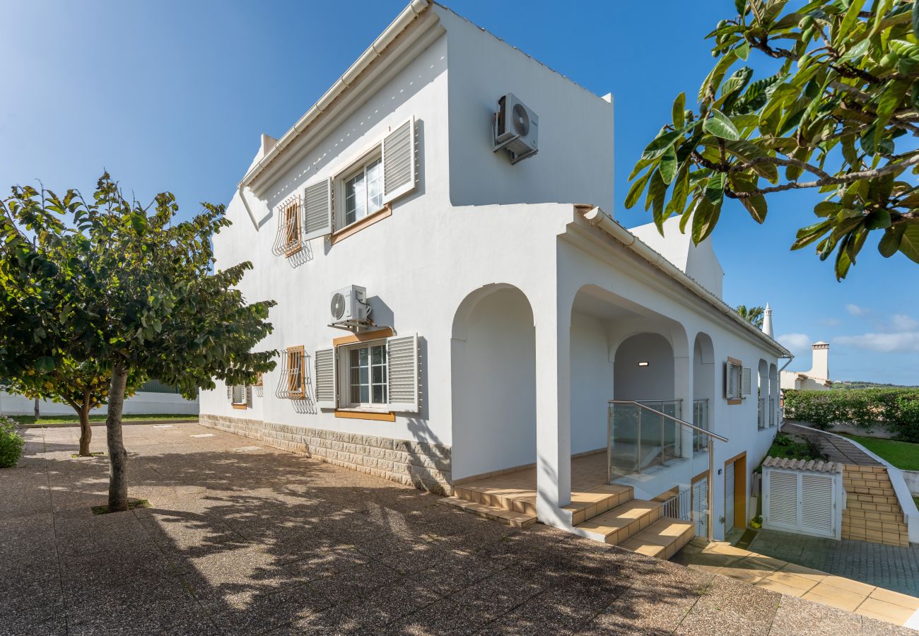 Villa en Albufeira - Villa Girassol | 5 Dormitorios | Central | Albufeira