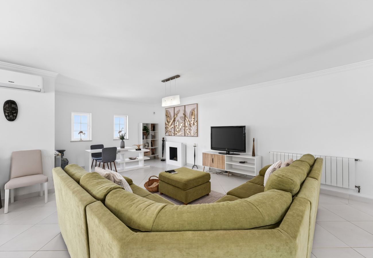 Villa en Albufeira - Villa Feliz | 4 dormitorios | Cerca del puerto deportivo | Albufeira