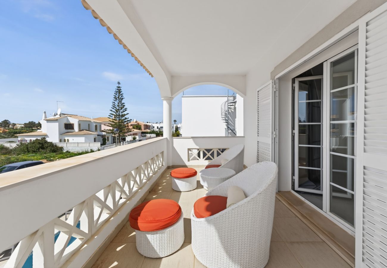 Villa en Albufeira - Villa Feliz | 4 dormitorios | Cerca del puerto deportivo | Albufeira