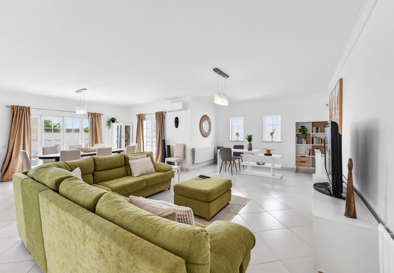 Villa en Albufeira - Villa Feliz | 4 dormitorios | Cerca del puerto deportivo | Albufeira