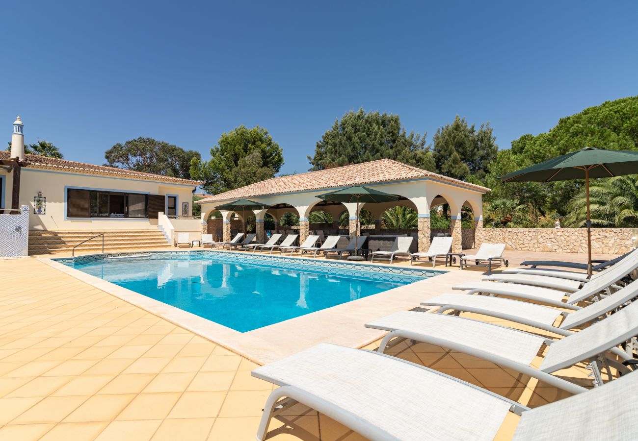 Villa en Lagoa - Quinta dos Loendros |  9 dormitorios | Carvoeiro | Jacuzzi