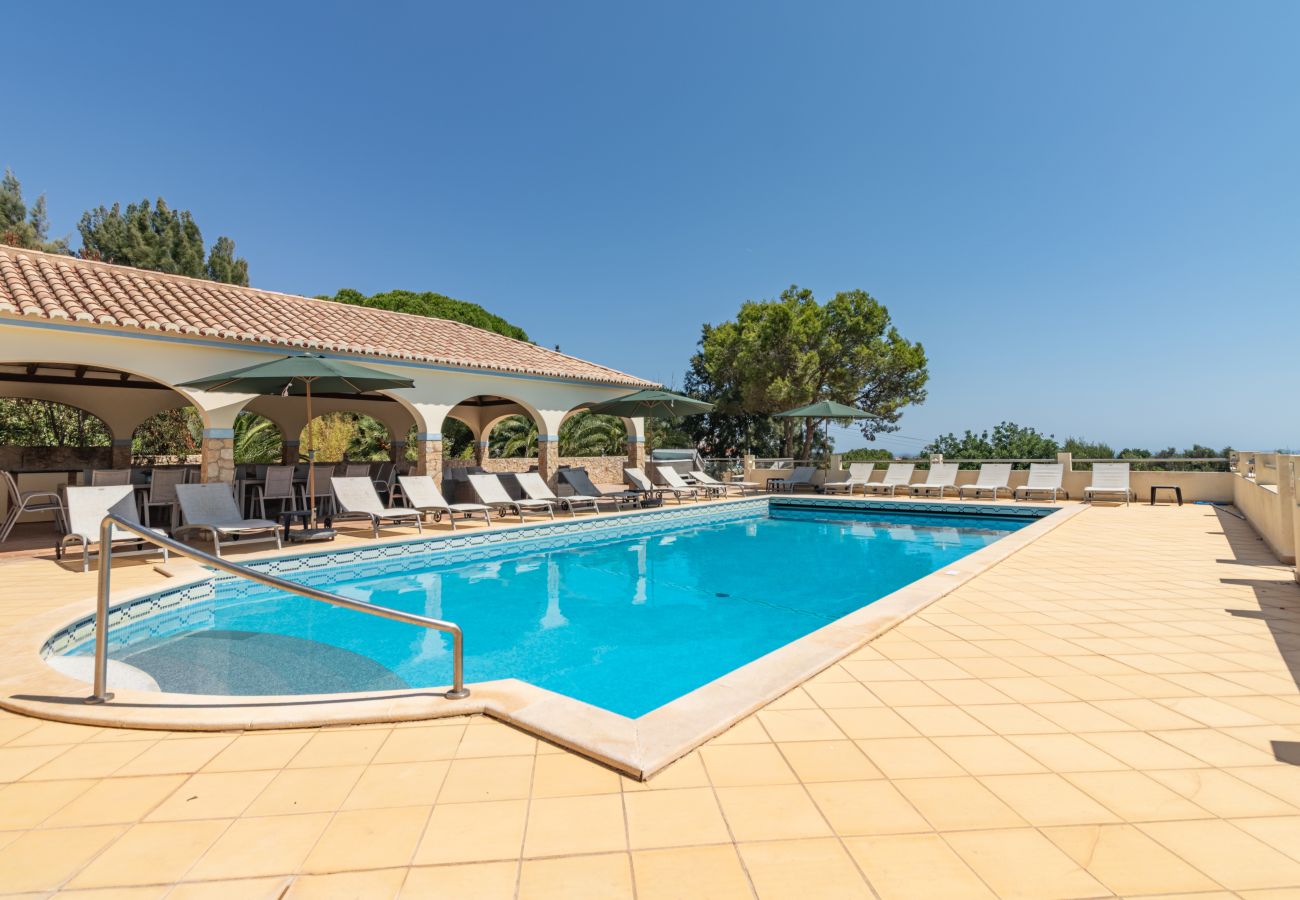 Villa en Lagoa - Quinta dos Loendros |  9 dormitorios | Carvoeiro | Jacuzzi