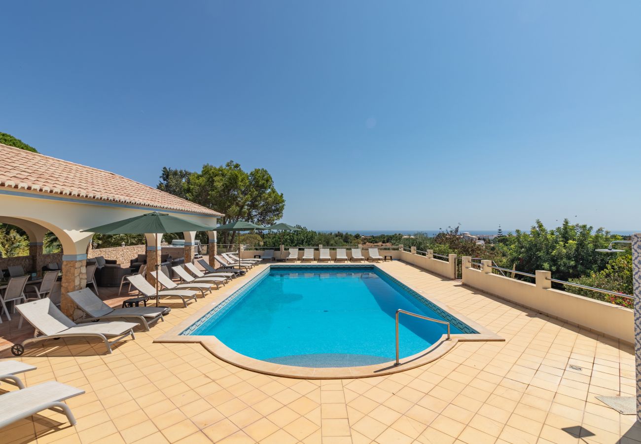 Villa en Lagoa - Quinta dos Loendros |  9 dormitorios | Carvoeiro | Jacuzzi