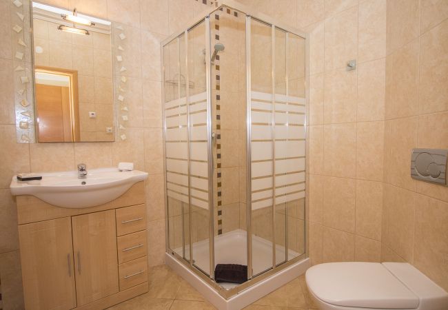 Villa à Vilamoura - Villa Hera | 6 Chambres | Jacuzzi Extérieur et Plus | Vilamoura Villa à Vilamoura - Villa Hera | 6 Chambres | Jacuzzi Extérieur et Plus | Vilamoura