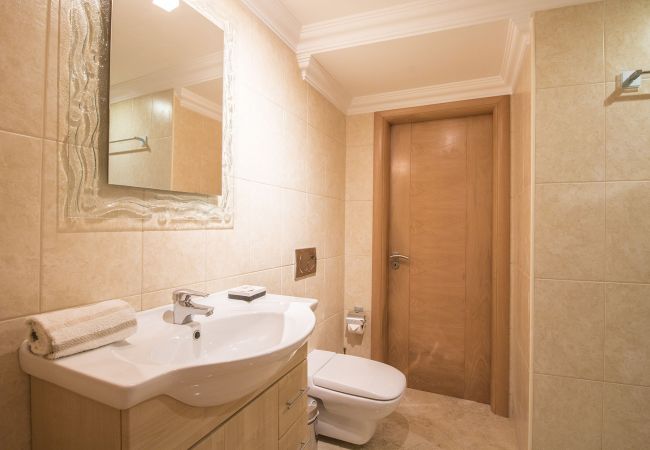 Villa à Vilamoura - Villa Hera | 6 Chambres | Jacuzzi Extérieur et Plus | Vilamoura Villa à Vilamoura - Villa Hera | 6 Chambres | Jacuzzi Extérieur et Plus | Vilamoura