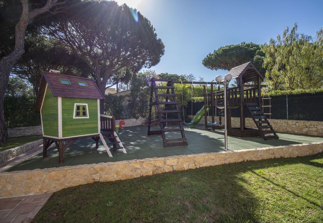 Villa à Vilamoura - Villa Hera | 6 Chambres | Jacuzzi Extérieur et Plus | Vilamoura Villa à Vilamoura - Villa Hera | 6 Chambres | Jacuzzi Extérieur et Plus | Vilamoura