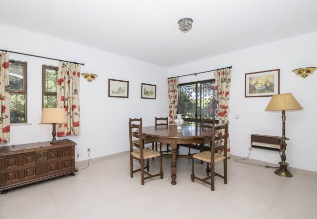 Villa à Vilamoura - Villa Joselina | 4 Chambres | Vue Golf | Vilamoura Villa à Vilamoura - Villa Joselina | 4 Chambres | Vue Golf | Vilamoura