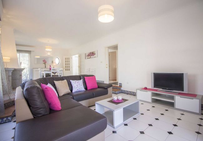 Villa à Vilamoura - Villa Jade | 4 Chambres | Piscine | Old Village | Vilamoura Villa à Vilamoura - Villa Jade | 4 Chambres | Piscine | Old Village | Vilamoura
