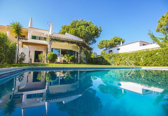 Maison à Vilamoura - Casa Clara | 4 Chambres | Piscine Privée | Vilamoura