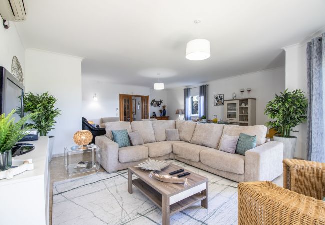 Maison à Vilamoura - Casa Clara | 4 Chambres | Piscine Privée | Vilamoura Maison à Vilamoura - Casa Clara | 4 Chambres | Piscine Privée | Vilamoura