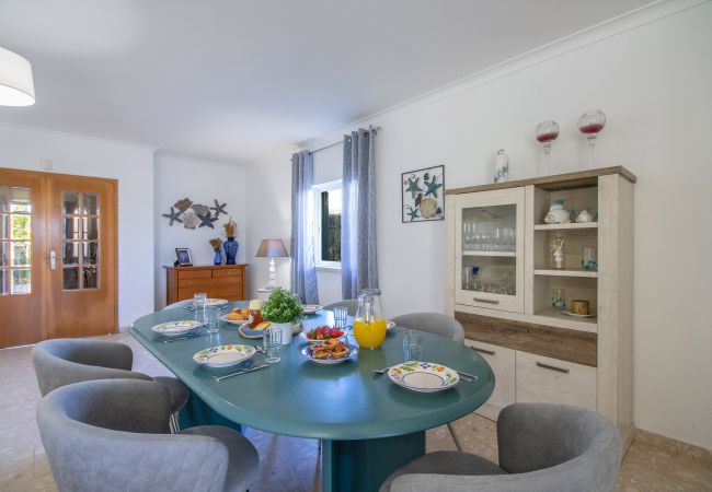 Maison à Vilamoura - Casa Clara | 4 Chambres | Piscine Privée | Vilamoura Maison à Vilamoura - Casa Clara | 4 Chambres | Piscine Privée | Vilamoura