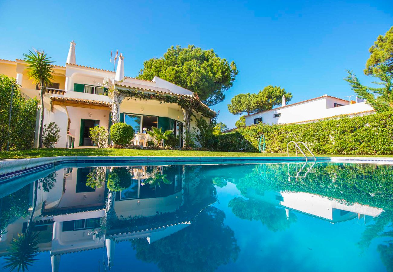 Maison à Vilamoura - Casa Clara | 4 Chambres | Piscine Privée | Vilamoura