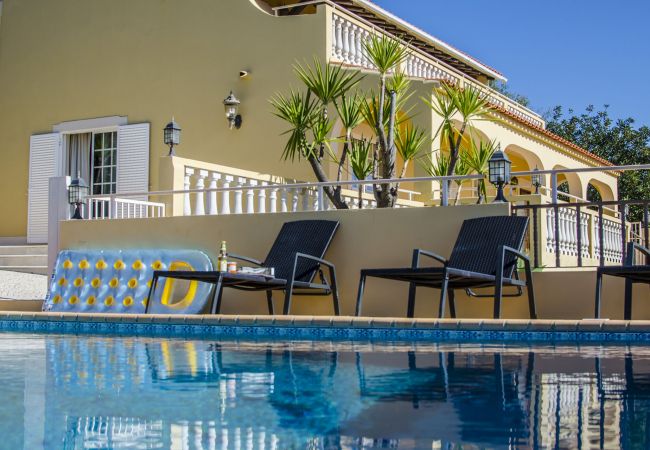 Villa à Estoi - Villa Florencio | 4 Chambres | Vues Panoramiques | Estói Villa à Estoi - Villa Florencio | 4 Chambres | Vues Panoramiques | Estói