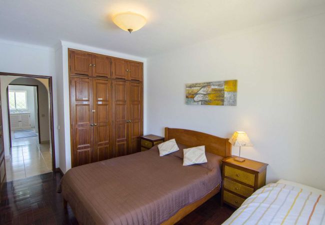 Villa à Vilamoura - Casa Nova | 3 Chambres | Extérieur Spacieux | Vilamoura Villa à Vilamoura - Casa Nova | 3 Chambres | Extérieur Spacieux | Vilamoura