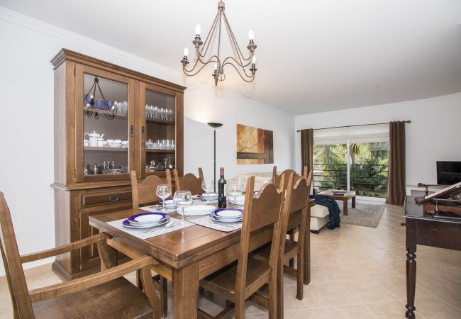 Maison mitoyenne à Loulé - Casa Oliveira | 3 Chambres | Piscine Privée | Loulé Maison mitoyenne à Loulé - Casa Oliveira | 3 Chambres | Piscine Privée | Loulé