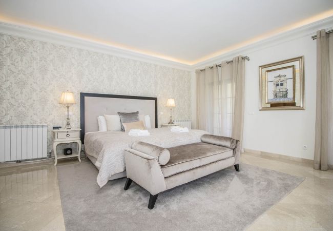 Villa à Almancil - Villa Esmeralda | 5 Chambres | Élégant | Almancil Villa à Almancil - Villa Esmeralda | 5 Chambres | Élégant | Almancil