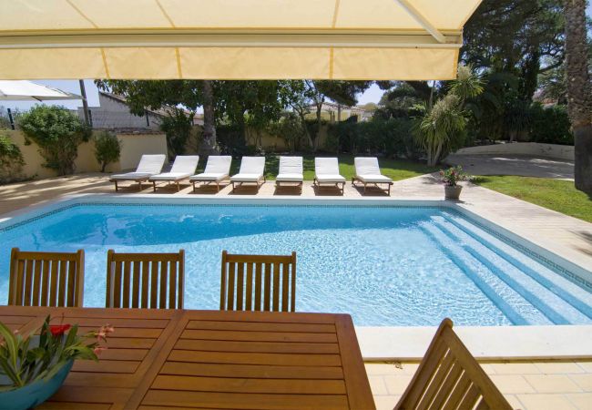 Villa à Almancil - Villa Jasmim | 4 Chambres | Ensoleillé | Almancil Villa à Almancil - Villa Jasmim | 4 Chambres | Ensoleillé | Almancil