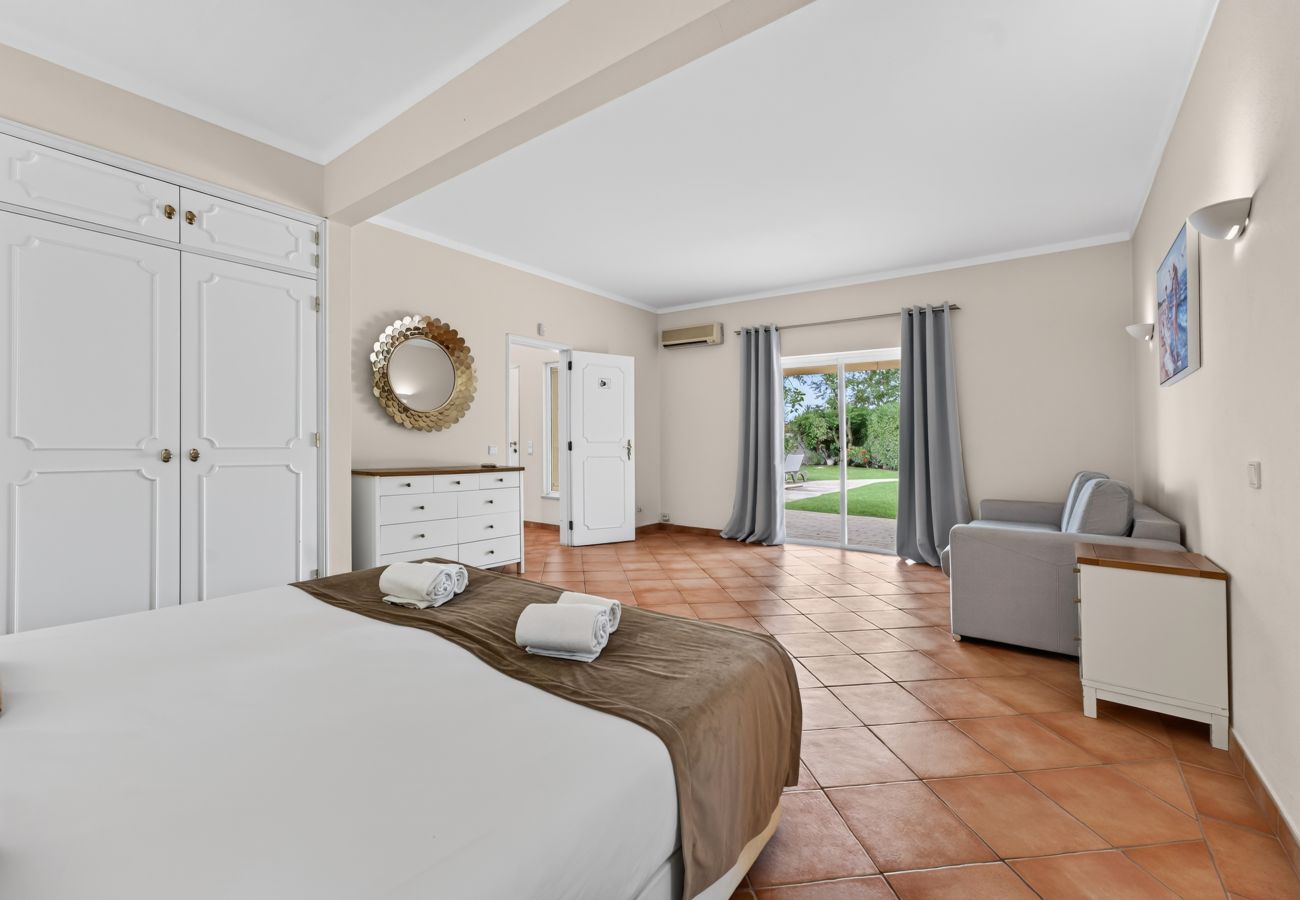 Villa à Almancil - Villa Jasmim | 4 Chambres | Ensoleillé | Almancil