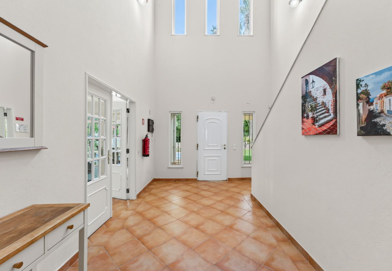 Villa à Almancil - Villa Jasmim | 4 Chambres | Ensoleillé | Almancil