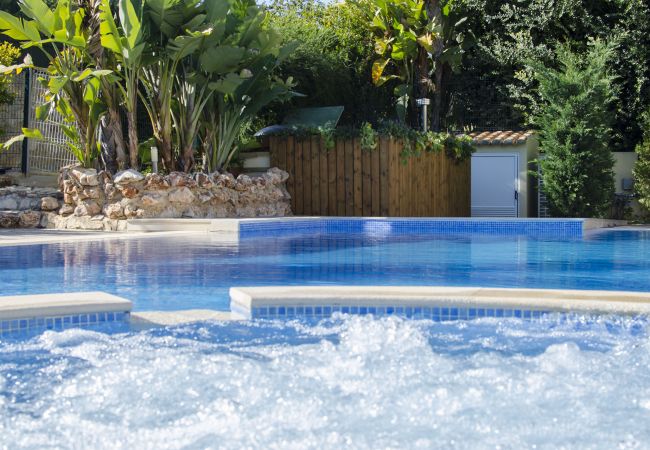 Villa à Almancil - Villa Mar | 5 Chambres | Grande Piscine et Spa | Quinta do Mar Villa à Almancil - Villa Mar | 5 Chambres | Grande Piscine et Spa | Quinta do Mar