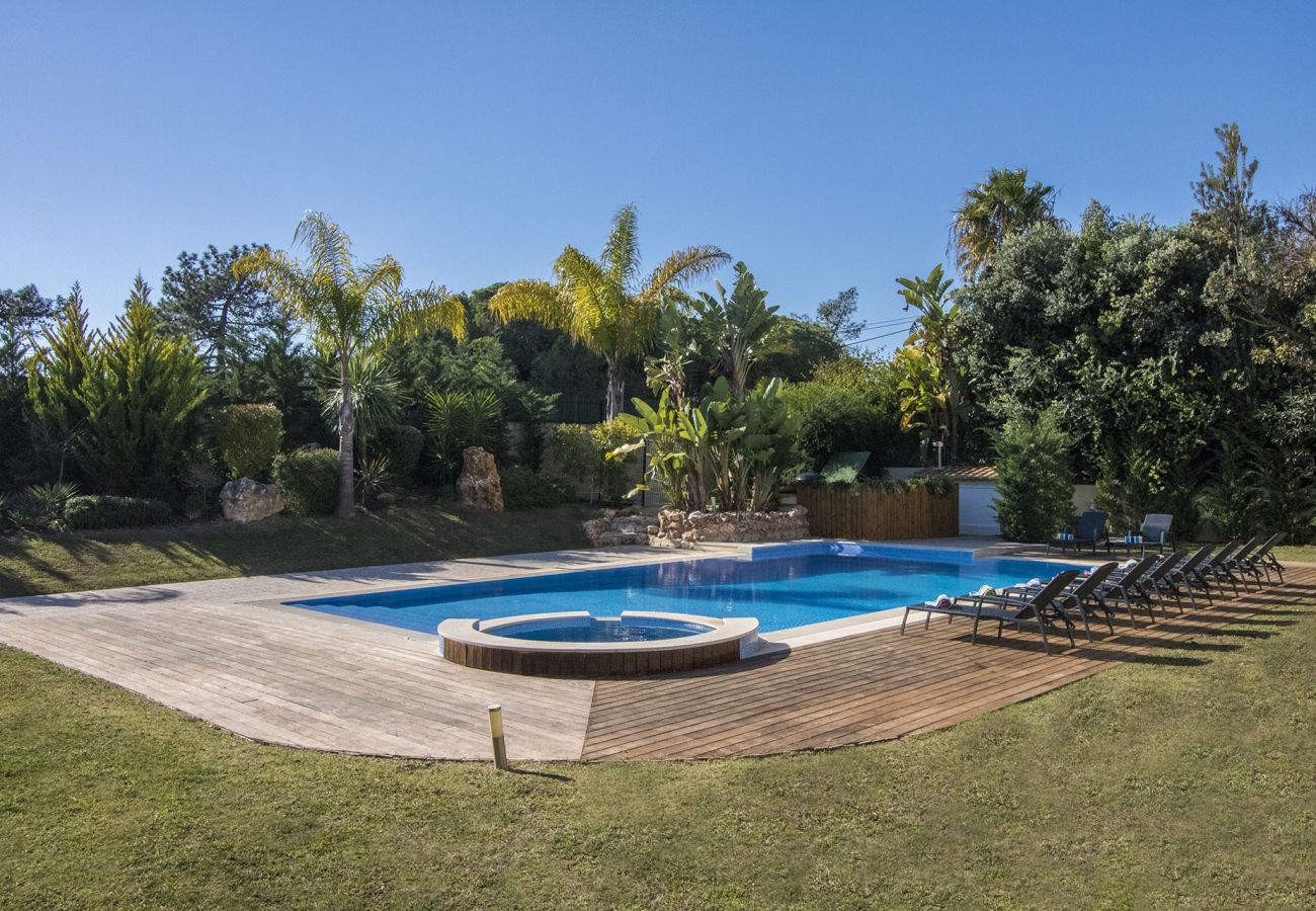 Villa à Almancil - Villa Mar | 5 Chambres | Grande Piscine et Spa | Quinta do Mar