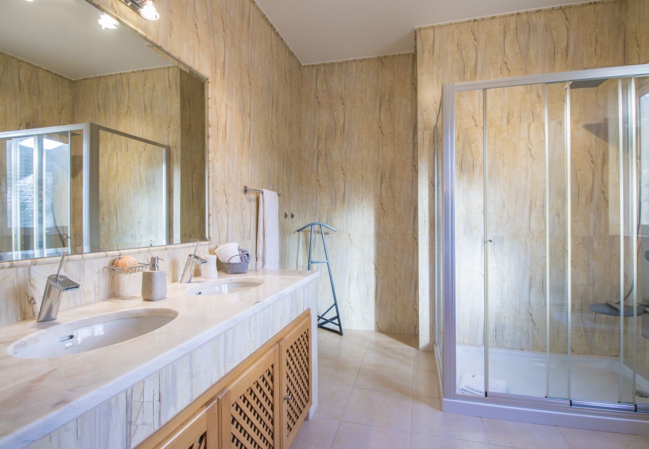 Villa à Almancil - Villa Mar | 5 Chambres | Grande Piscine et Spa | Quinta do Mar