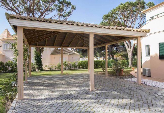 Villa à Vilamoura - Villa Rubi | 6 Chambres | Vue sur le Golf | Vilamoura Villa à Vilamoura - Villa Rubi | 6 Chambres | Vue sur le Golf | Vilamoura