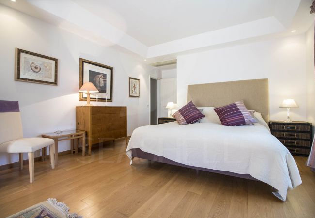 Villa à Vilamoura - Villa Rubi | 6 Chambres | Vue sur le Golf | Vilamoura Villa à Vilamoura - Villa Rubi | 6 Chambres | Vue sur le Golf | Vilamoura