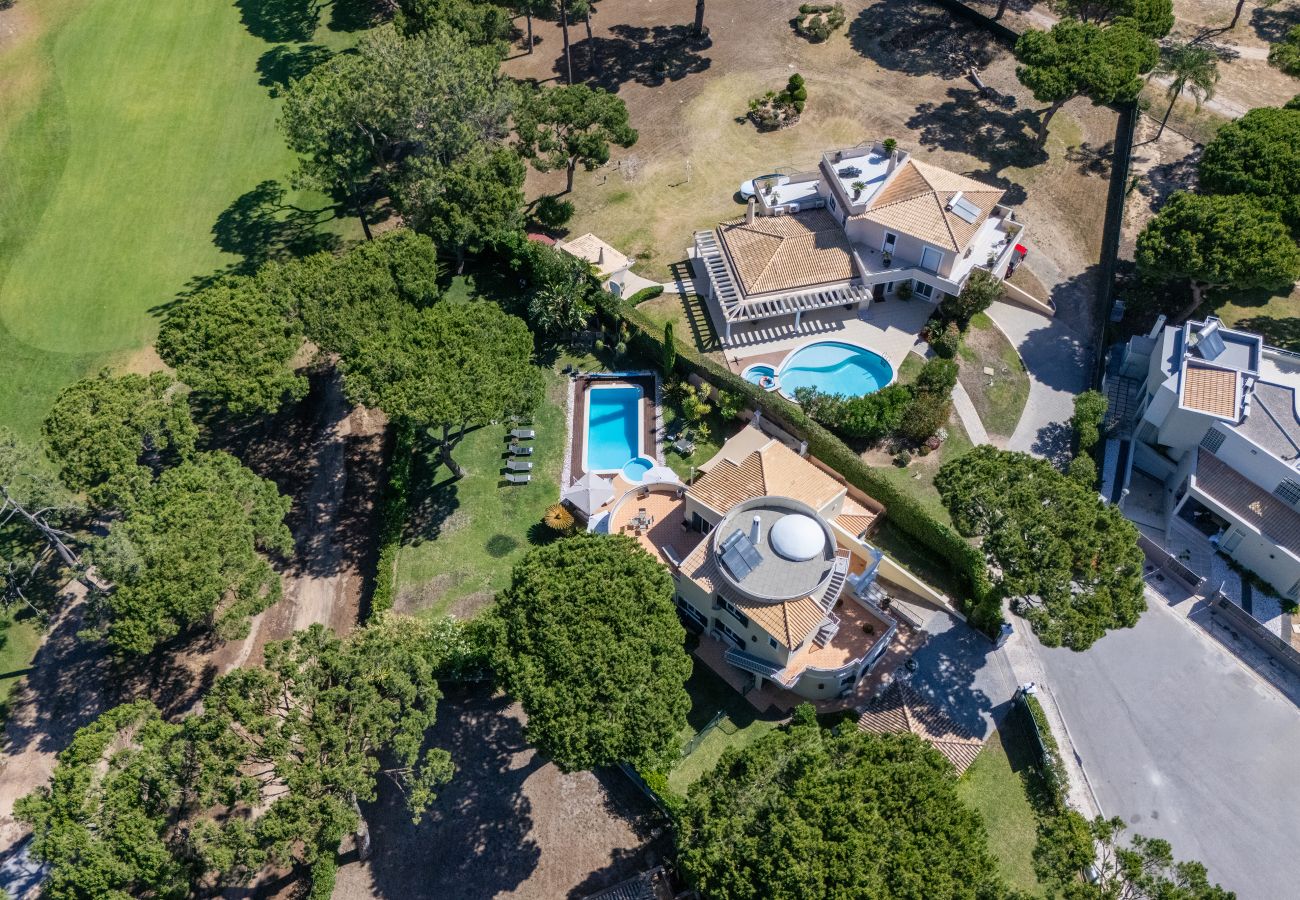 Villa à Vilamoura - Villa Rubi | 6 Chambres | Vue sur le Golf | Vilamoura