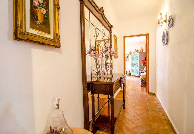 Villa à Loulé - Casa da Avó | 6 Chambres | Maison de Campagne | Almancil Villa à Loulé - Casa da Avó | 6 Chambres | Maison de Campagne | Almancil