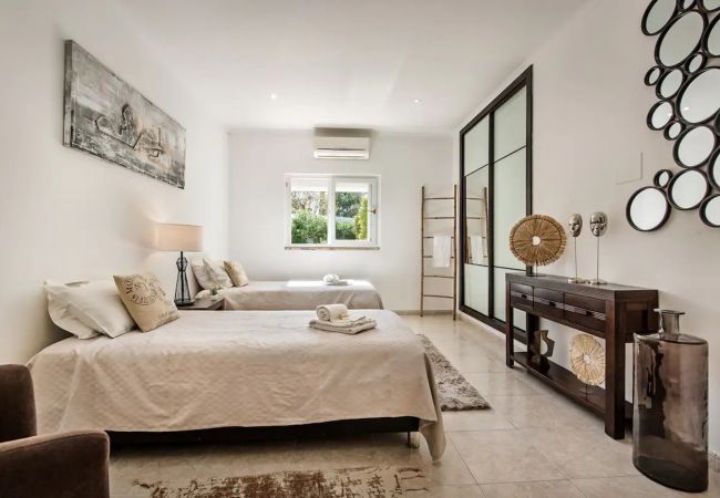 Villa à Loulé - Vivenda 3 Moinhos | 4 Chambres | Campagne | São Brás Villa à Loulé - Vivenda 3 Moinhos | 4 Chambres | Campagne | São Brás