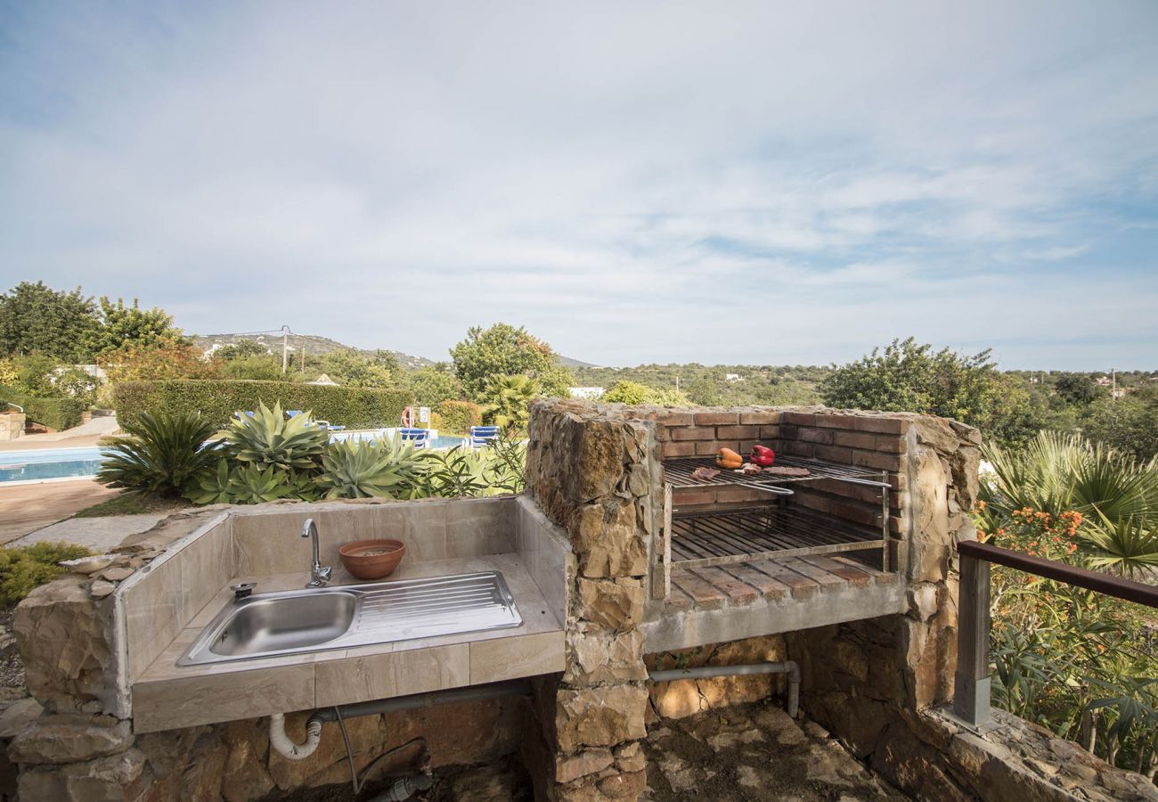 Gîte Rural à Estoi - Casa Serena | 6 Chambres | Maison de Campagne | Estoi