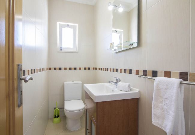 Villa à Galé - Villa Maresia | 4 Chambres | Proche de la Plage | Galé Villa à Galé - Villa Maresia | 4 Chambres | Proche de la Plage | Galé