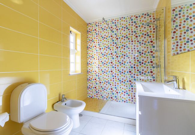 Villa à Albufeira - Villa Pacheco | 4 Chambres | Proche de la plage | Olhos de Água Villa à Albufeira - Villa Pacheco | 4 Chambres | Proche de la plage | Olhos de Água