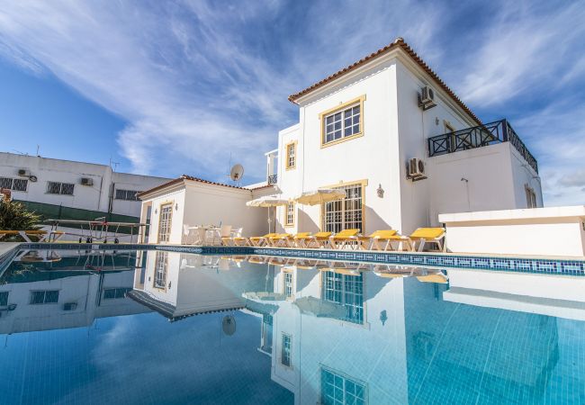 Villa à Albufeira - Villa Pacheco | 4 Chambres | Proche de la plage | Olhos de Água