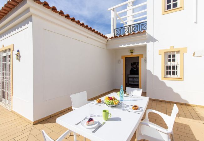 Villa à Albufeira - Villa Pacheco | 4 Chambres | Proche de la plage | Olhos de Água Villa à Albufeira - Villa Pacheco | 4 Chambres | Proche de la plage | Olhos de Água
