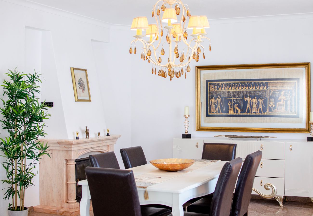 Villa à Galé - Villa Brisa do Mar | 4 Chambres | Proche de la Plage | Galé