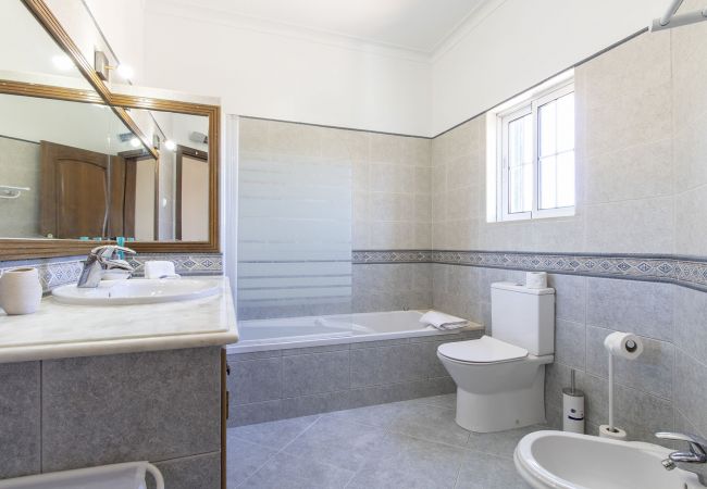 Villa à Loulé - Monte das Palmeiras | 3 Chambres | Calme | Loulé Villa à Loulé - Monte das Palmeiras | 3 Chambres | Calme | Loulé