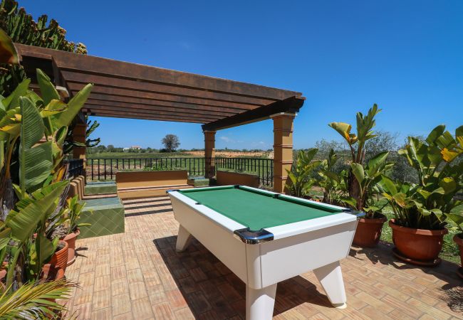 Villa à Albufeira - Quinta Dionysus | 6 Chambres | Propre Vignoble | Albufeira Villa à Albufeira - Quinta Dionysus | 6 Chambres | Propre Vignoble | Albufeira