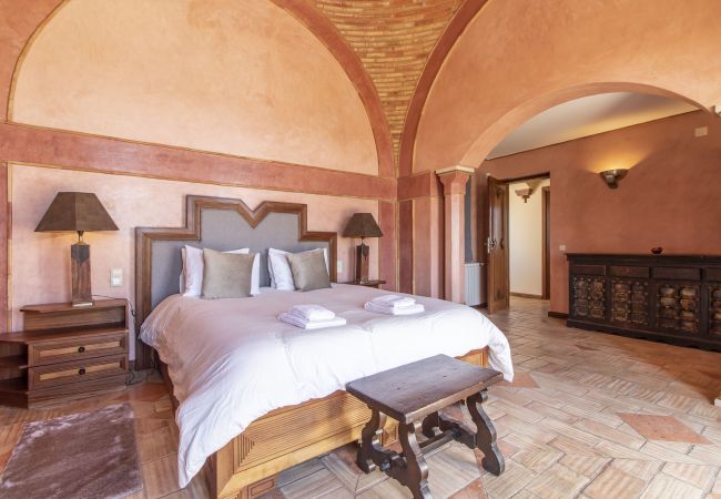 Villa à Albufeira - Quinta Dionysus | 6 Chambres | Propre Vignoble | Albufeira Villa à Albufeira - Quinta Dionysus | 6 Chambres | Propre Vignoble | Albufeira