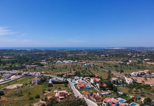Villa à Albufeira - Quinta Dionysus | 6 Chambres | Propre Vignoble | Albufeira Villa à Albufeira - Quinta Dionysus | 6 Chambres | Propre Vignoble | Albufeira