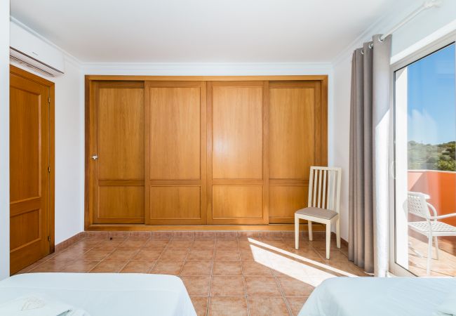 Villa à Lagos - Jardins da Meia Praia | Moradia | Piscina Villa à Lagos - Jardins da Meia Praia | Moradia | Piscina