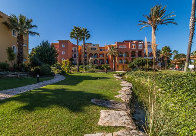 Villa à Lagos - Jardins da Meia Praia | Moradia | Piscina Villa à Lagos - Jardins da Meia Praia | Moradia | Piscina