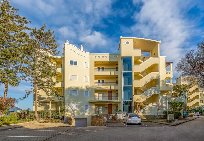 Appartement à Lagos - Meia Praia Beach: GOLF| Perfect for Families | Entire Apt Appartement à Lagos - Meia Praia Beach: GOLF| Perfect for Families | Entire Apt