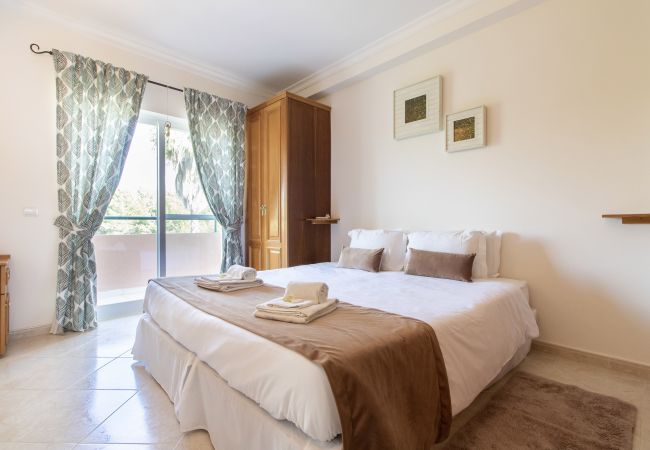 Appartement à Vilamoura - Apartamento King | 3 Chambres | Confortable | Vilamoura Appartement à Vilamoura - Apartamento King | 3 Chambres | Confortable | Vilamoura