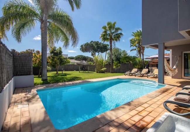 Villa à Vilamoura - Vila Nadiana | 3 Chambres | Près de Pinhal Golf | Vilamoura